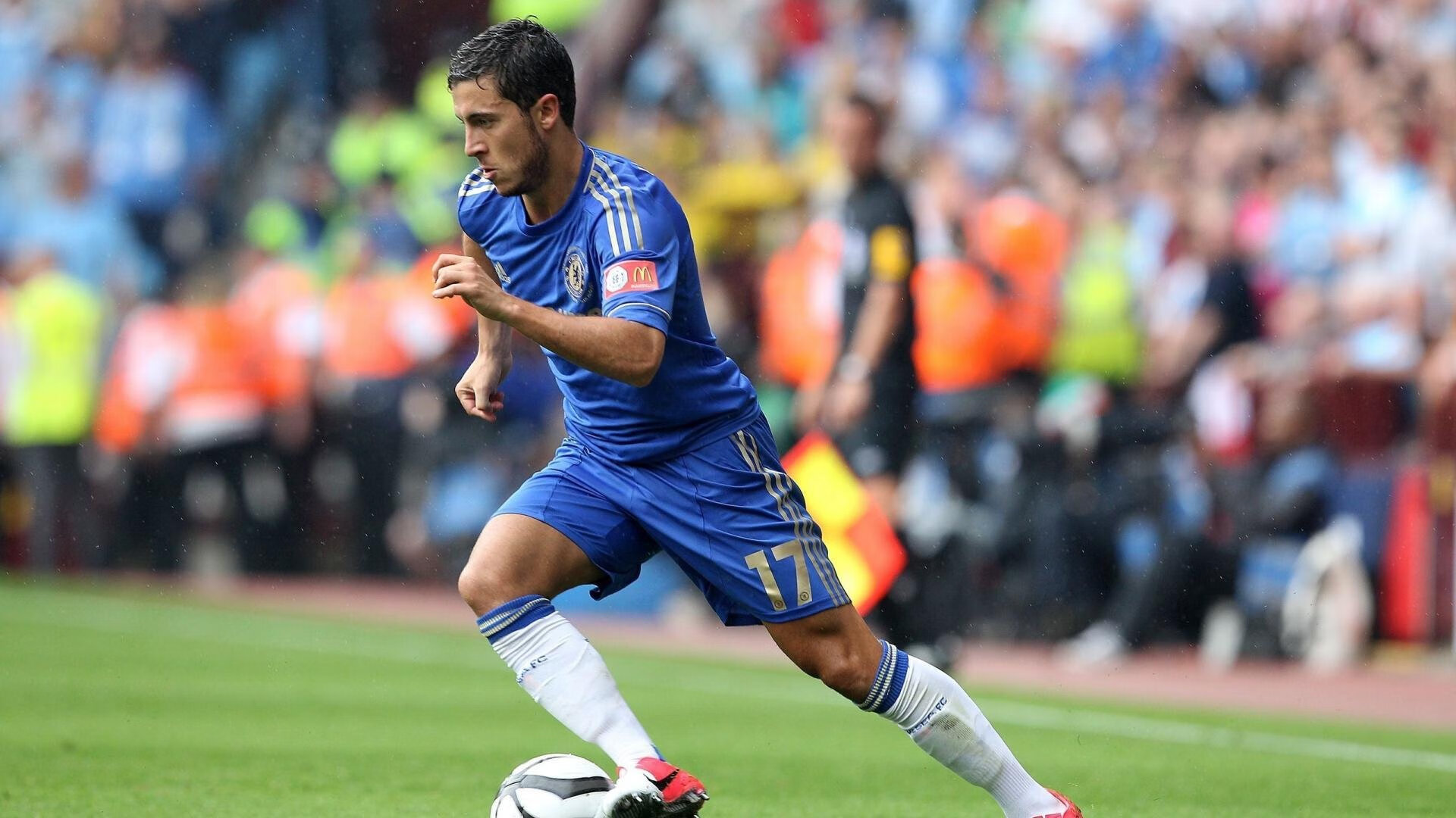 赛场“神操作”：突破、助攻、扣篮集锦不断刷新纪录，突破扣篮倾向